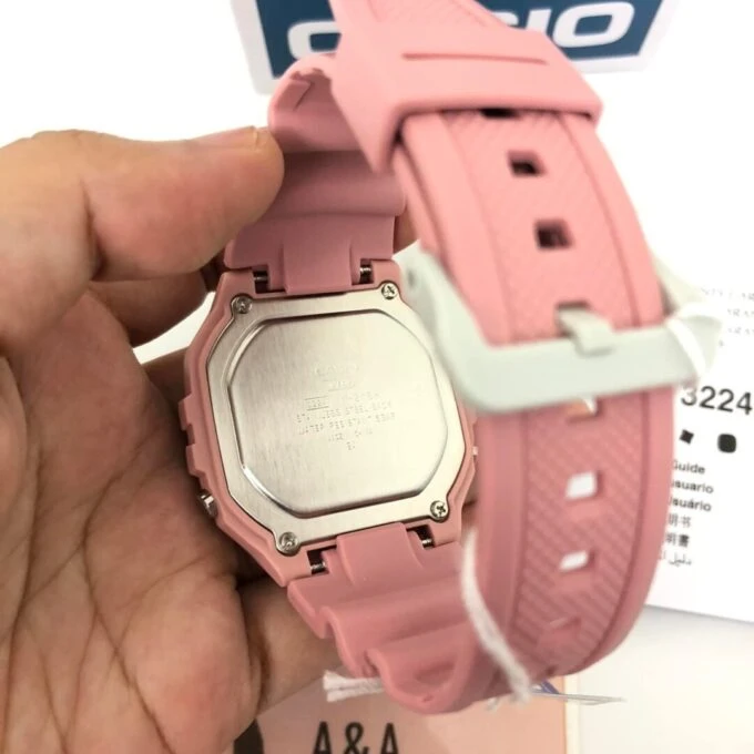 Montre Femme Casio Vintage Numérique W-218HC-4AV - Bracelet Rose En Résine - Résistance à l'eau 5 ATM