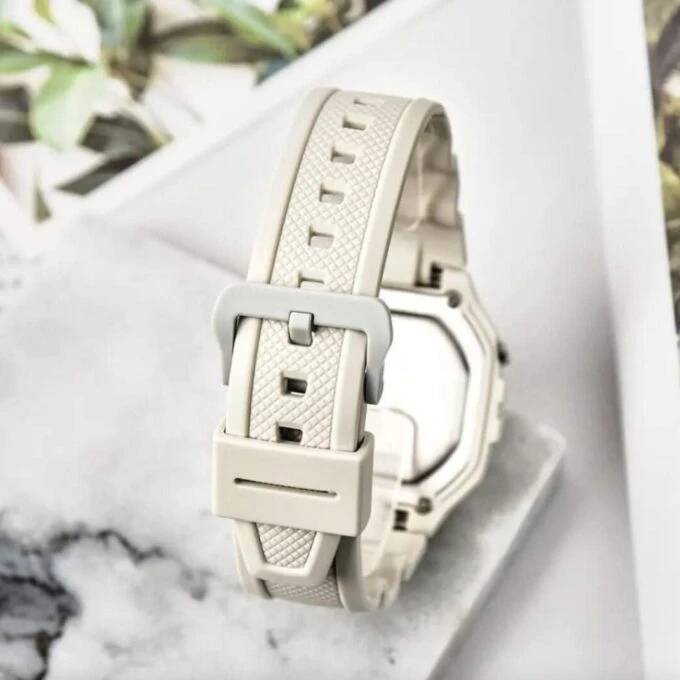 Montre Unisexe Casio Vintage Numérique W-218HC-8AV - Bracelet Rose En Résine - Résistance à l'eau 5 ATM