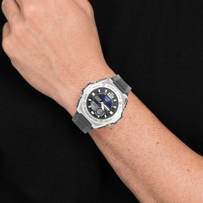 Montre Homme Casio Hommes - Cadran Analogique Numérique - Bracelet de Résine - MWQ-100-2AVDF - Noir