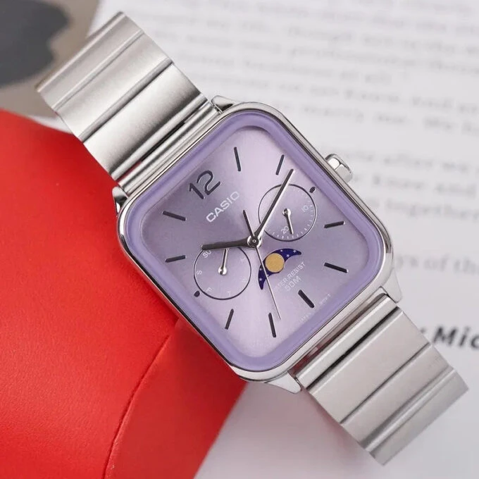 Montre Homme - Analogique, Résistante à lEau, Bracelet Acier Inoxydable, Design Élégant - Acier - Argent - Référence MTP-M305D-6AVDF