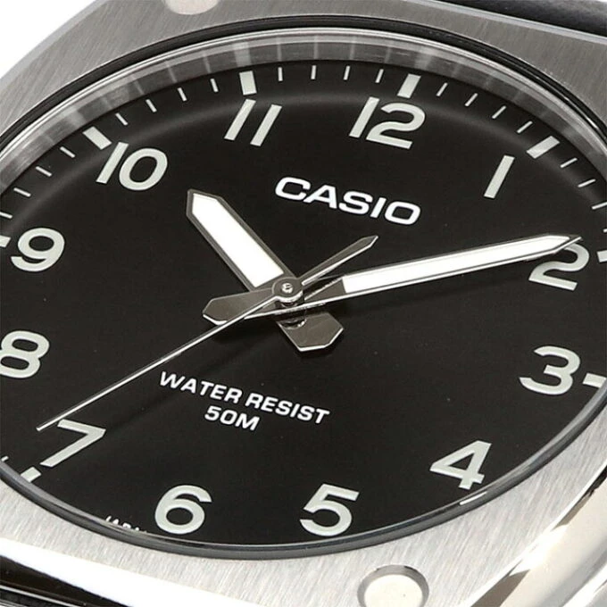 Montre Classique - Casio - Homme - Design Élégant, Bracelet Cuir, Résistante à lEau, Mouvement Quartz - Noir - Référence MTP-E730L-1AVDF