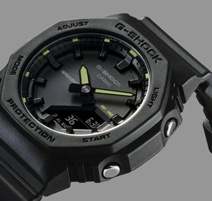 Montre Casio GMA-P2100SA-1A2DR - Analogique et Numérique - Affichage 24h/AM-PM, Chronographe, 5 Alarmes, Calendrier Automatique, Éclairage LED Super Illuminator, Résistant aux Chocs - Noir - Référence GMA-P2100SA-1A2DR