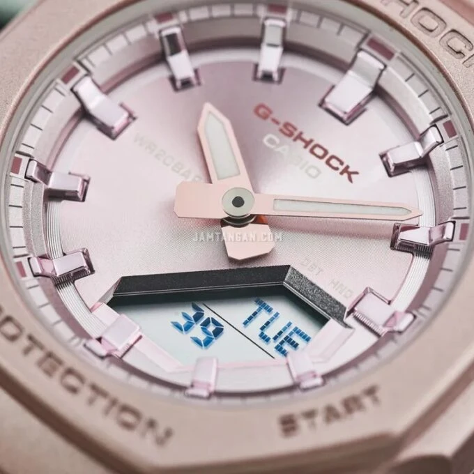 Montre Classique - Casio G-Shock Femme - Résistante aux Chocs, Étanche 200M, Double LED, Design Rose Nacré - Résine Biosourcée - GMA-P2100ST-4ADR