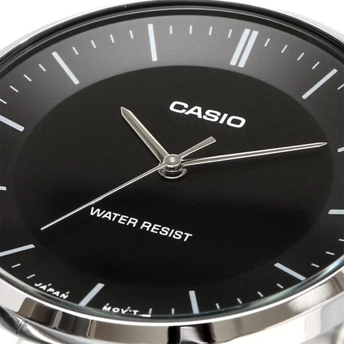 Montre homme Casio MTP-VT04D-1EDF – Acier inoxydable, 46×40 mm, verre minéral, bracelet métal, étanche, autonomie 3 ans, référence MTP-VT04D-1EDF