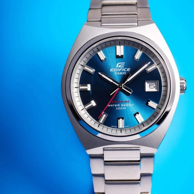 Montre Casio Edifice EFB-109D-2AVDF Homme – Chronographe, Dateur, Verre Saphir, Boîtier Acier Argent, Bracelet Acier Déployante, 38 mm, 100 m Étanche, Chic, Quartz,
