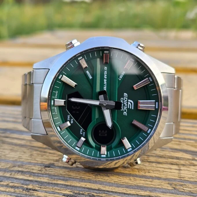 Montre Classique Homme - Casio Edifice EFV-C120D-3ADF - Acier Inoxydable, Bracelet Métal, Multifonction, Étanche, Cadran Vert