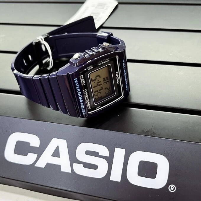 Montre Enfant CASIO - W-215H-2AVDF - Bracelet Noir En Resine - Boitier En Resine - Résistante à l'eau - 12 Mois De Garantie