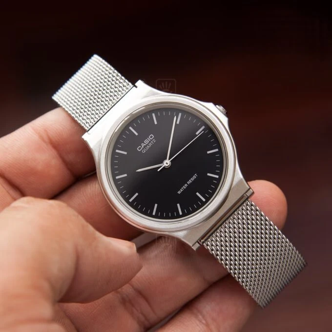 montre-casio-homme-mq-24m-1edf-bracelet-gris-en-acier-inoxydable-resistante-a-leau-12-mois-de-garantie-mq-24m-1edf