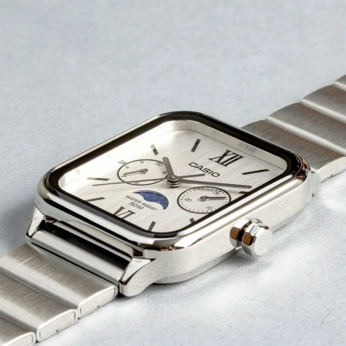 Montre Casio MTP-M305D-7A2VDF Homme - Phase Lunaire, Chronographe, Résistance 50m, Autonomie 3 ans - Acier Inoxydable - Argent - MTP-M305D-7A2VDF