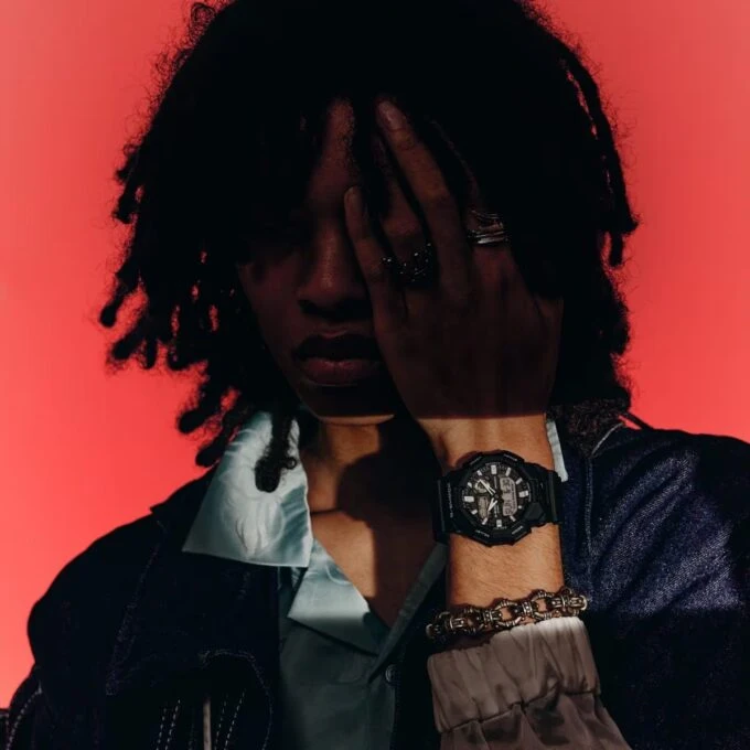 Montre Analogique-Digitale - G-SHOCK - Homme - Résistante aux Chocs, Étanche 200m, Batterie 10 Ans, LED Haute Luminosité - Bio-résine - Noir - Référence GA-010-1ADR