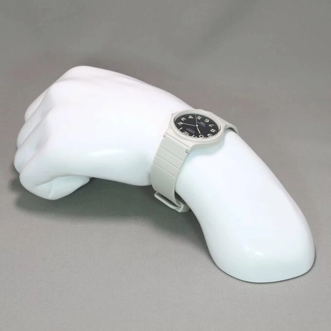 Montre Jeunesse Casio - MQ-24UC-8BDF - Bracelet en résine blanc - Affichage analogique - Résistant à l'eau