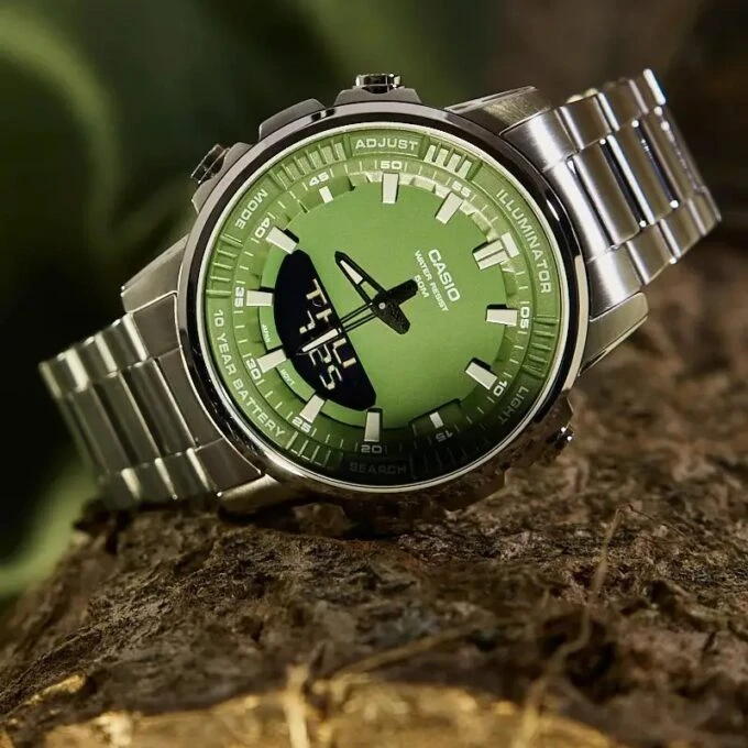 Montre Classique Homme - Casio - Analogique Digitale, Étanche 50m, Chronographe, Telememo 30, Autonomie 10 ans - Acier Inoxydable - Cadran Vert - AMW-880D-3AVDF