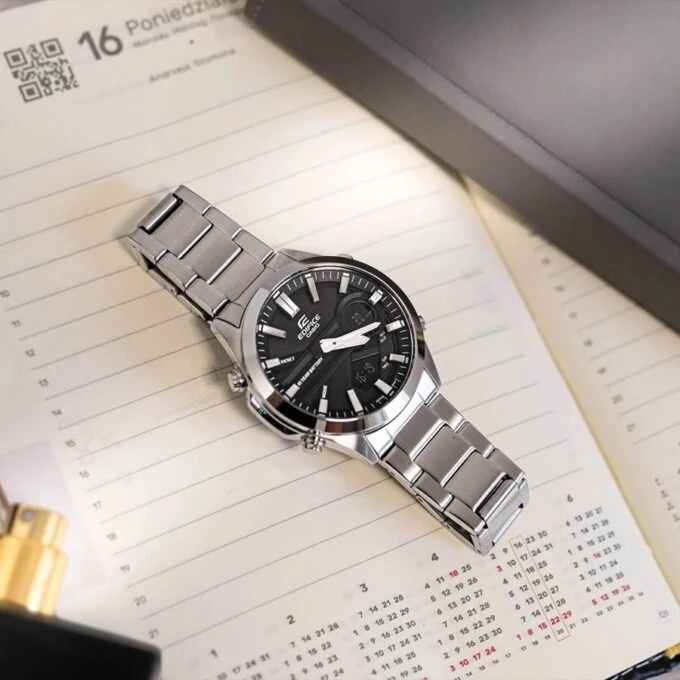 Montre Classique Homme - Casio Edifice - EFV-C120D-1ADF - Acier Inoxydable, Multifonction, Étanche, Bracelet Métal, Noir