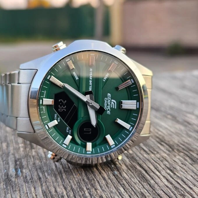 Montre Classique Homme - Casio Edifice EFV-C120D-3ADF - Acier Inoxydable, Bracelet Métal, Multifonction, Étanche, Cadran Vert