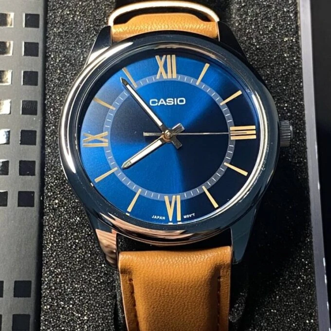 Montre Homme Casio - MTP-V005L-2B5UDF - Bracelet en Cuir Kaki - Affichage analogique - Résistant à l'eau