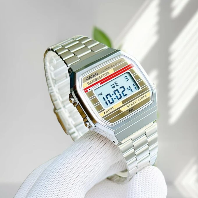 Montre Classique Homme Casio A168WEHA-9ADF - Digital, Acier Inoxydable, Bracelet Argenté, Affichage LED, Étanche, Référence A168WEHA-9ADF