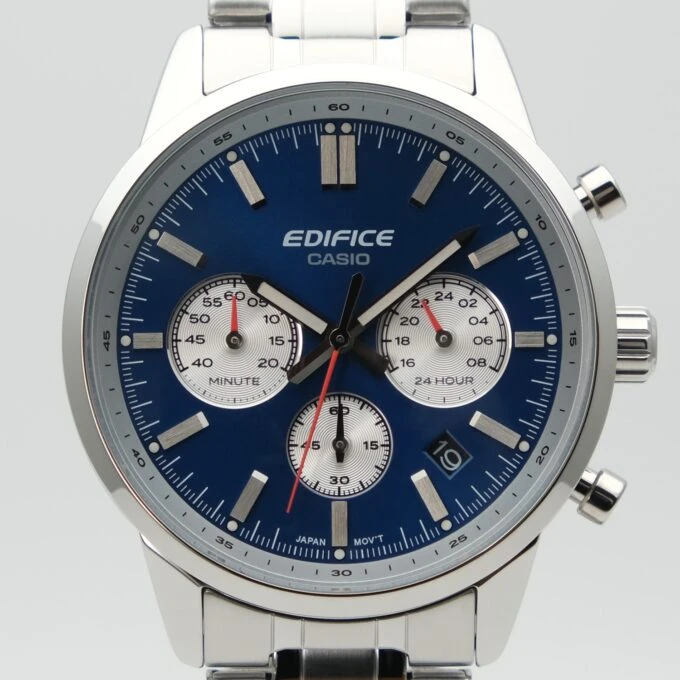 Montre homme Casio – Chronographe, Acier inoxydable, Verre minéral, Étanche 100m, Bracelet acier, Bleu - EFR-575D-2ADF