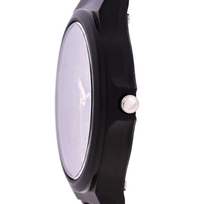 Montre Homme CASIO MW-240-1B2VDF - Bracelet en résine noir - Résistant à l'eau