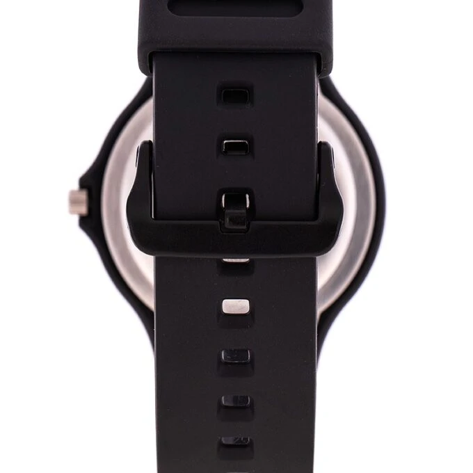 Montre Homme CASIO MW-240-1B2VDF - Bracelet en résine noir - Résistant à l'eau