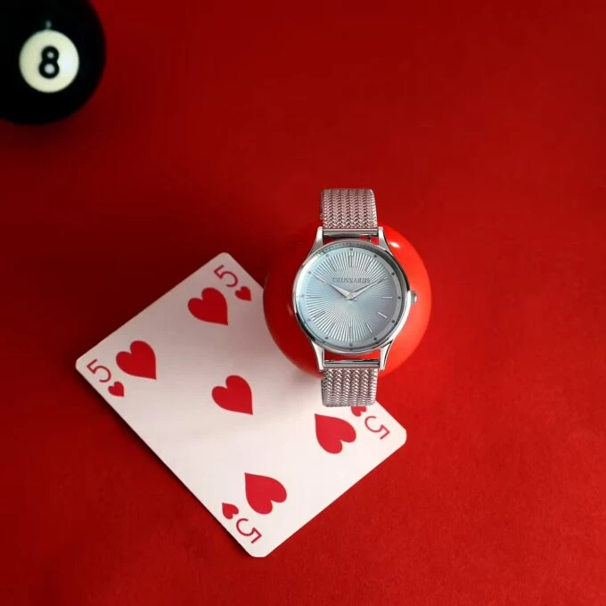 Montre Femme Trussardi T-star 34mm - Acier Argent, Bracelet Métal, Verre Minéral, Etanche 5 ATM, Garantie 2 ans – Réf R2453152515