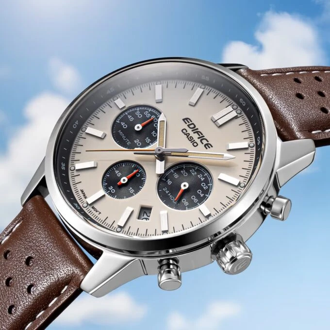 Montre Homme Casio Edifice – Quartz, Cadran Crème, Boîtier 40,5mm, Bracelet Cuir Beige - EFR-575L-7ADF