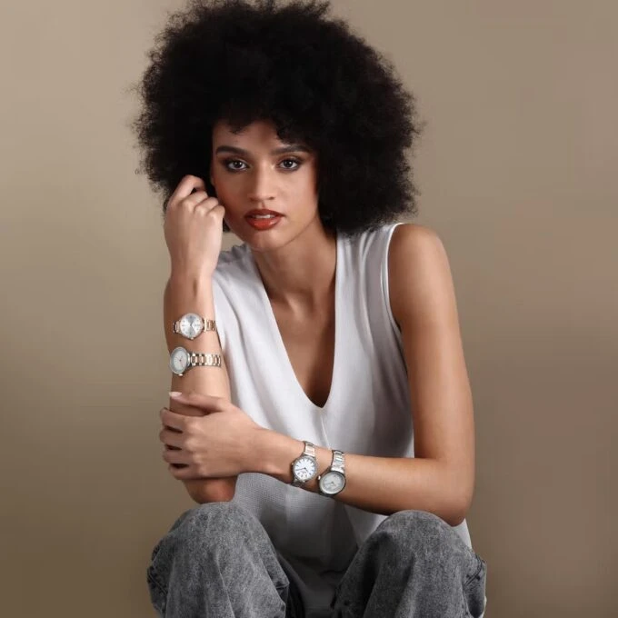 Montre Femme Morellato – R0153141553 – Collection Ninfa – Bracelet en Acier – Affichage Analogique – Résistante à l’Eau 3 ATM