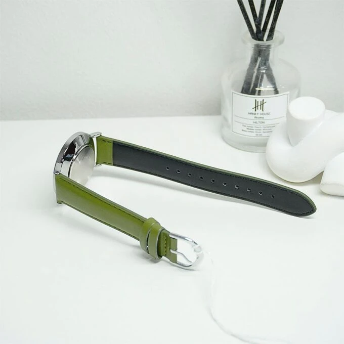 Montre analogique Casio Pour Homme, Minimaliste, Bracelet en Cuir Vert, Cadran Beige Concave, 3 Aiguilles - MTP-VT03L-7BDF