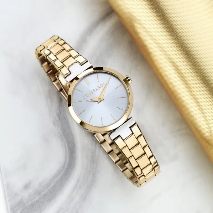 Montre Femme Trussardi Loud - Acier inoxydable, Cadran rond blanc 30mm, Bracelet bi-couleur doré, Résistante 50 Mètres - R2453164507