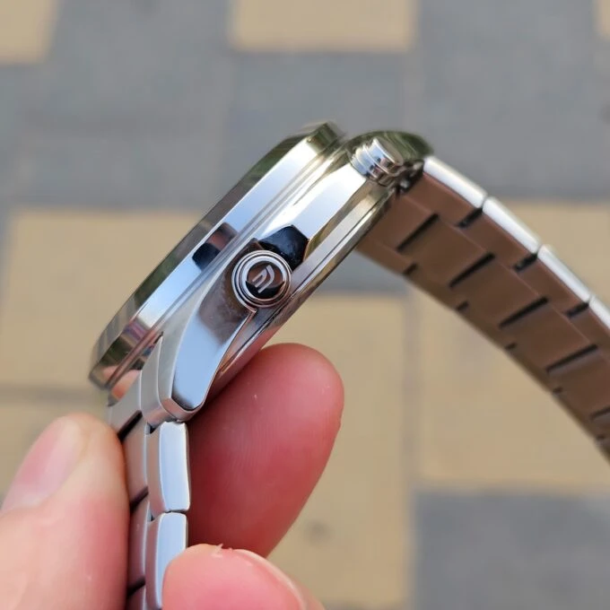 Montre Classique Homme - Casio Edifice EFV-C120D-3ADF - Acier Inoxydable, Bracelet Métal, Multifonction, Étanche, Cadran Vert