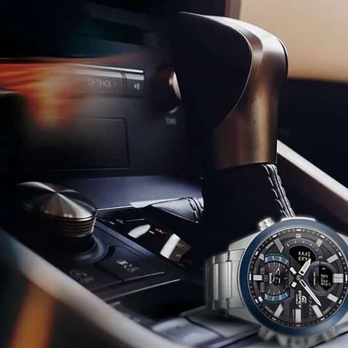 Montre Classique Homme Casio Edifice - ECB-30DB-1ADF – Acier Inoxydable, Bracelet Métal, Chronographe, Étanche, Design Élégant – Argenté – Référence ECB-30DB-1ADF