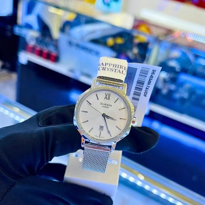 Montre Femme Casio SHEEN - SHE-4554M-7AUDF - Verre en Sapphire - Bracelet en acier inoxydable - Affichage analogique - Résistant à l'eau - Verre Saphir