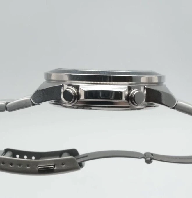 Montre Classique Homme - Casio Edifice - EFV-C120D-2ADF - Acier Inoxydable, Chronographe, Étanche 100m, Bracelet Métal - Bleu Argenté - Référence EFV-C120D-2ADF