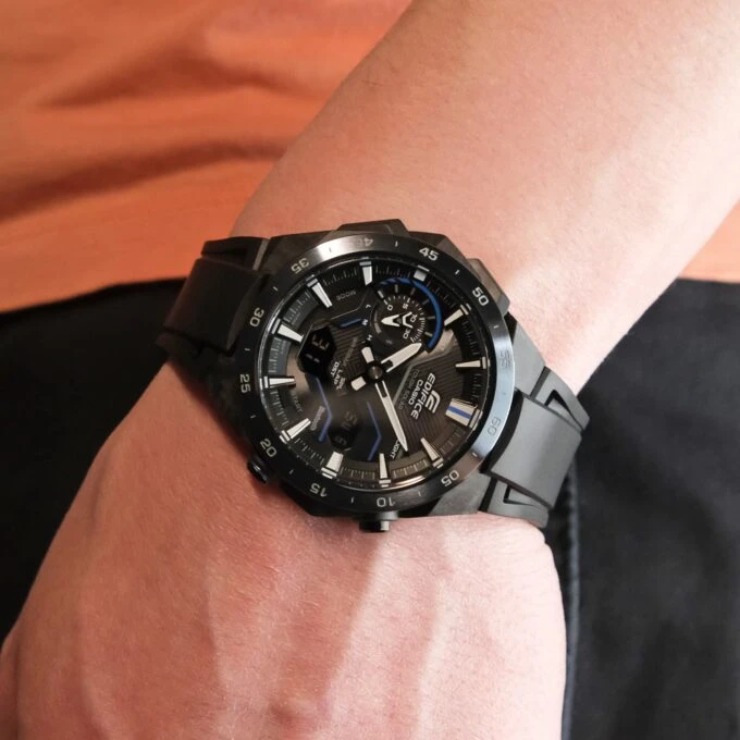 Montre Classique Homme - Casio Edifice - ECB-2200PB-1ADF – Bluetooth, Chronographe, Résine, Noir – Référence ECB-2200PB-1ADF