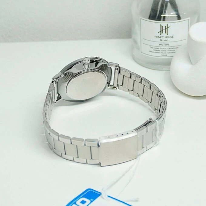 Montre Analogique Casio Pour Homme, Minimaliste, Bracelet en Acier, Cadran Blanc Concave, 3 Aiguilles - MTP-VT03D-7BDF