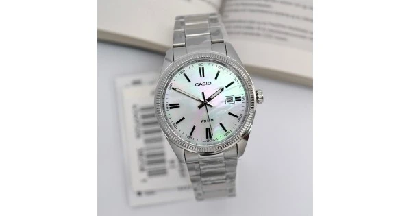 Montre Classique Homme - Casio MTP-1302DS-7AVDF - Acier Inoxydable, Bracelet Métal, Cadran Blanc, Étanche 50m - Référence MTP-1302DS-7AVDF