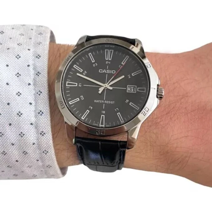 Montre Homme Casio - MTP-V004L-1CUDF - Bracelet en Cuir Noir - Affichage analogique - Résistant à l'eau